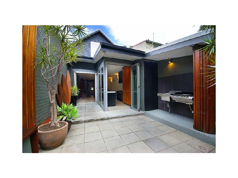 11 Gladstone Street, Enmore NSW 2042