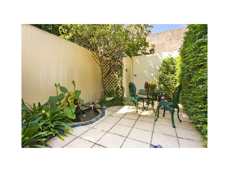 13 Council Street, St Peters NSW 2044