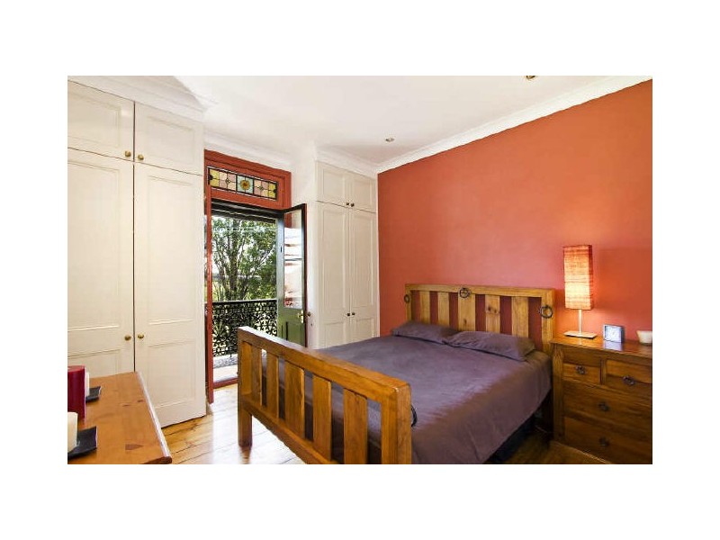 13 Council Street, St Peters NSW 2044