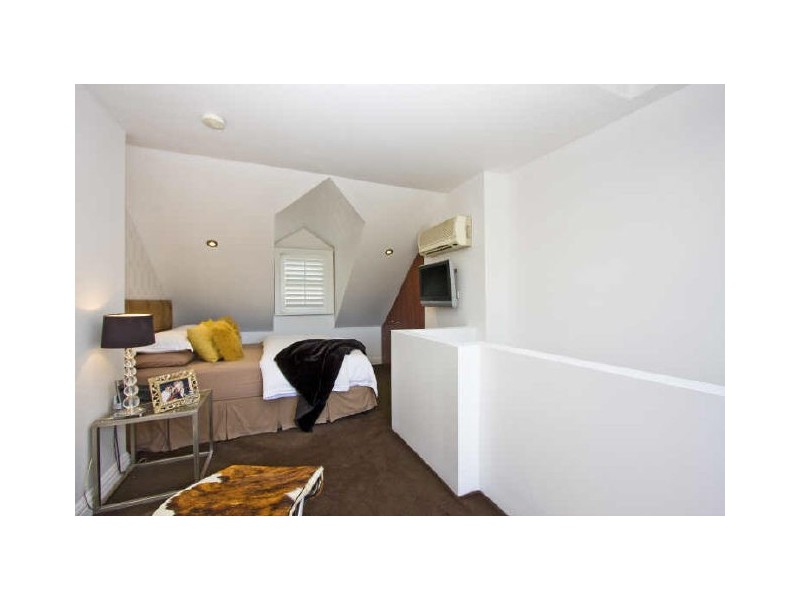 21 Mitchell Road, Alexandria NSW 2015