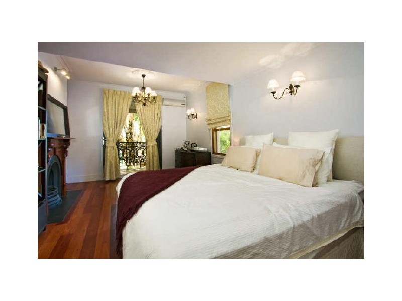 26 Burren Street, Erskineville NSW 2043