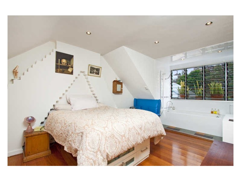 332 Cleveland Street, Surry Hills NSW 2010