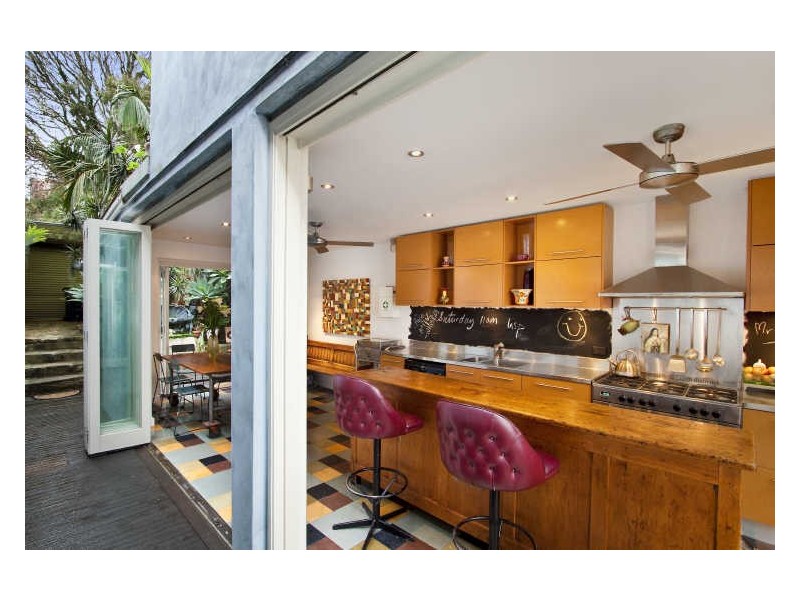 332 Cleveland Street, Surry Hills NSW 2010