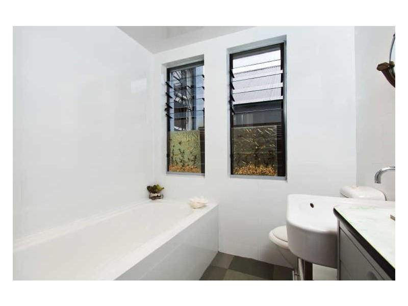 332 Cleveland Street, Surry Hills NSW 2010