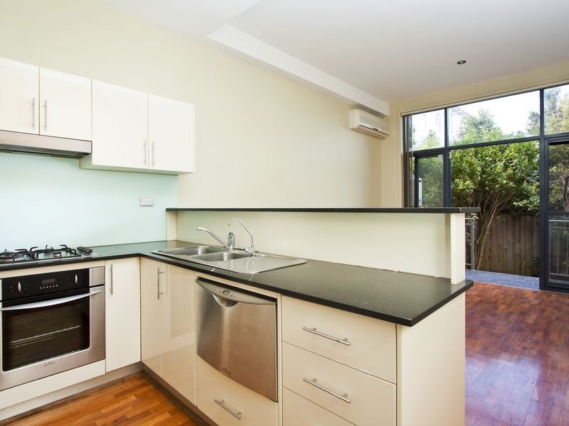9/198-208 George Street, Erskineville NSW 2043