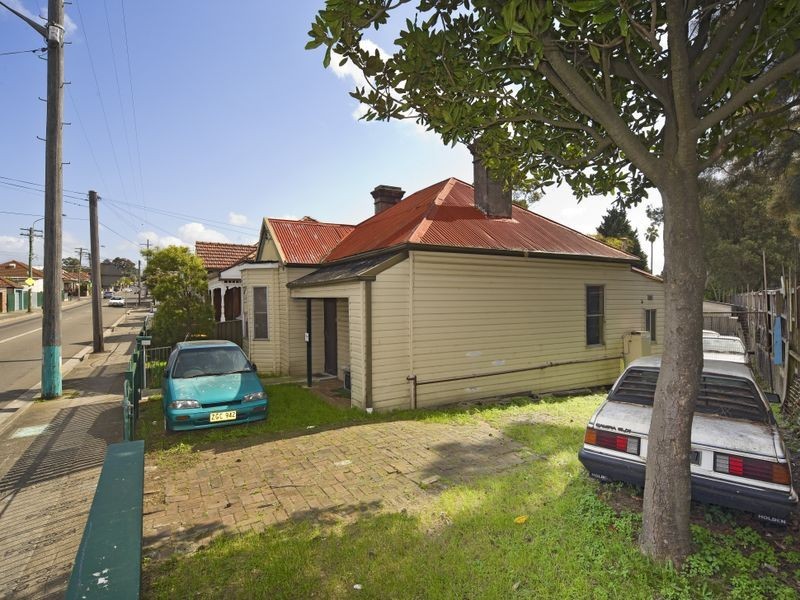 81 Unwins Bridge Road, Tempe NSW 2044