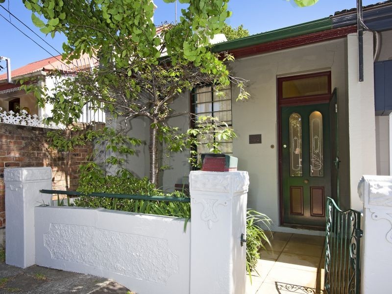 51 Brown Street, St Peters NSW 2044