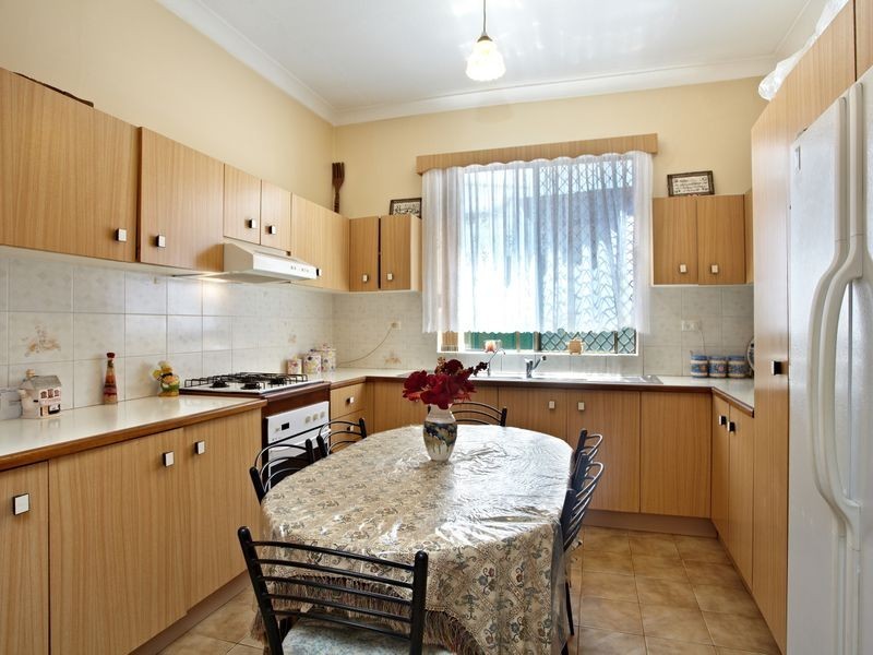 46 Warren Road, Marrickville NSW 2204