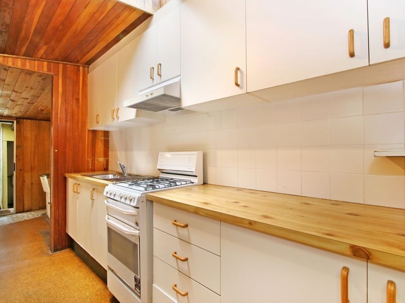 15 Commodore Street, Newtown NSW 2042