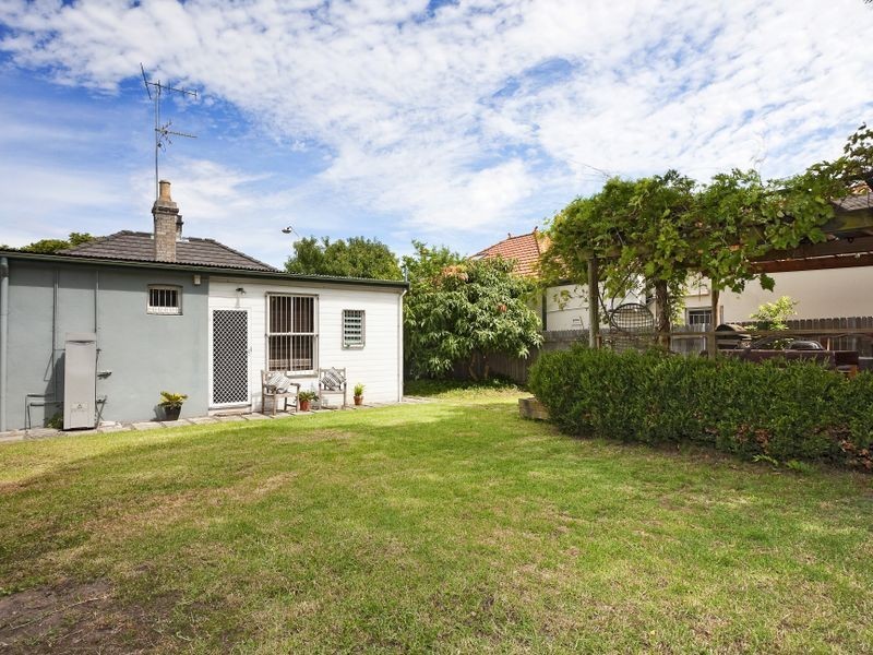 146 Cardigan Street, Stanmore NSW 2048