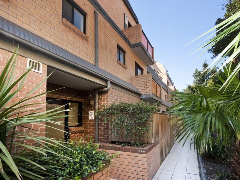 1/225 – 227 Denison Road, Dulwich Hill NSW 2203