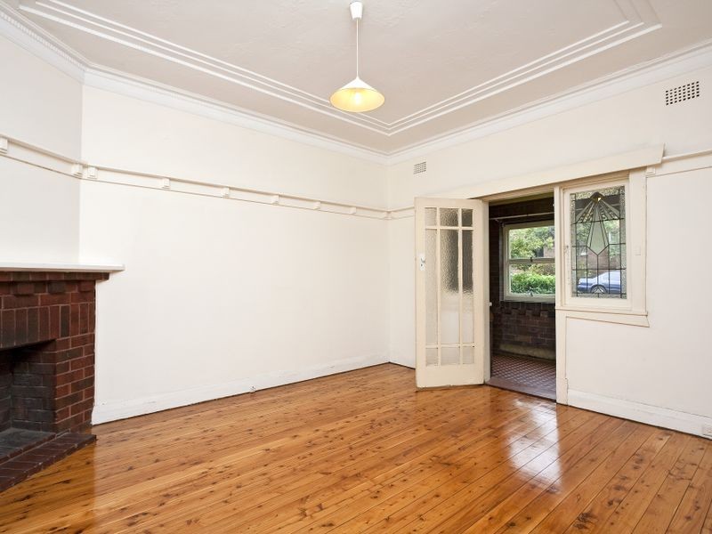 1 Allison Parade, Croydon NSW 2132