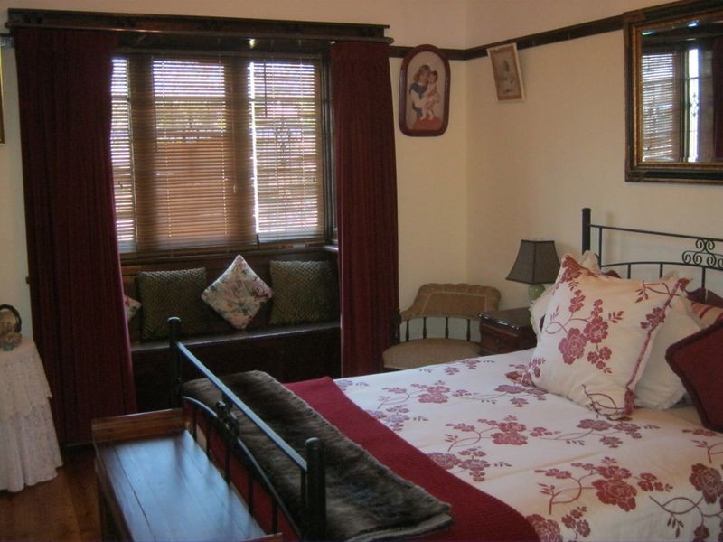 2 Warren Road, Marrickville NSW 2204