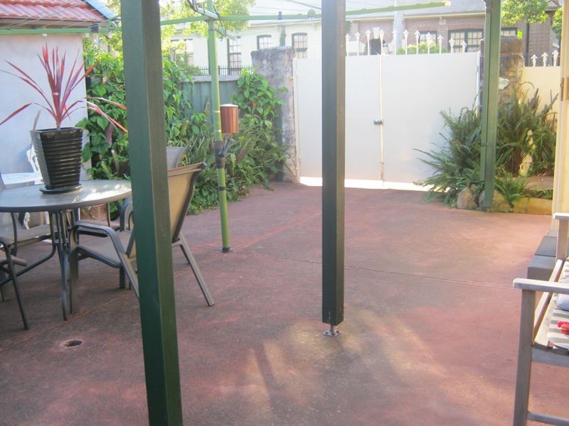 2 Warren Road, Marrickville NSW 2204