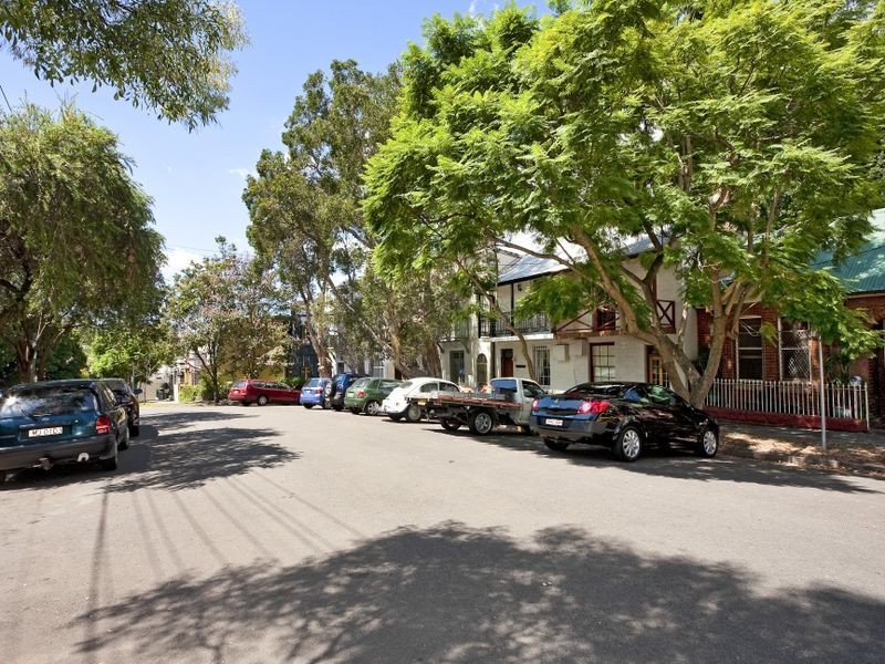 17 Gibbes Street, Newtown NSW 2042