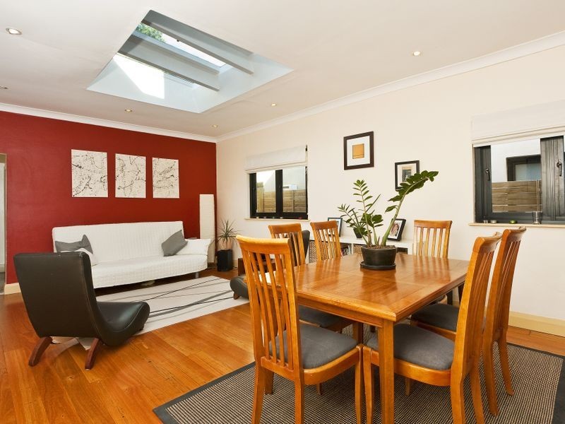 6 Gladstone Street, Enmore NSW 2042