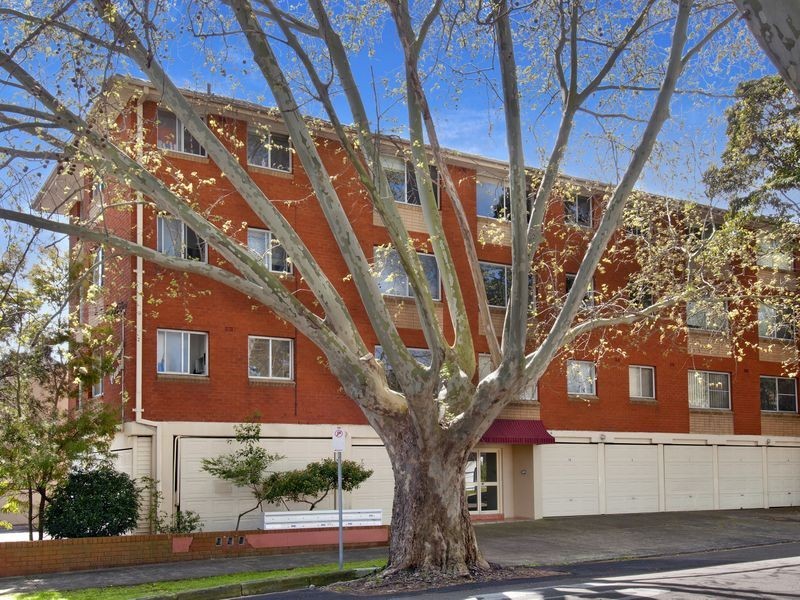 2/22 Kingston Road, Camperdown NSW 2050