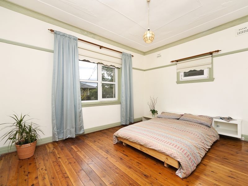 196 The Boulevarde, Strathfield NSW 2135