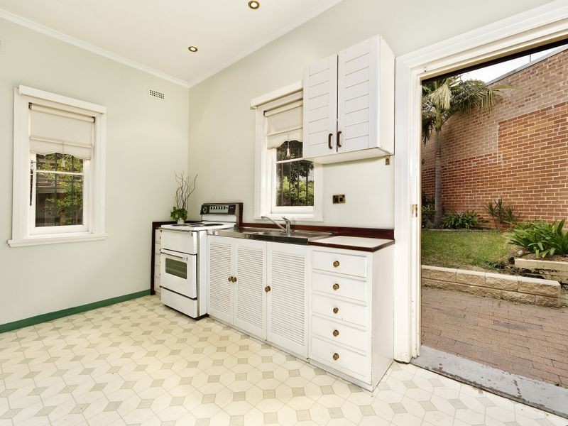 196 The Boulevarde, Strathfield NSW 2135