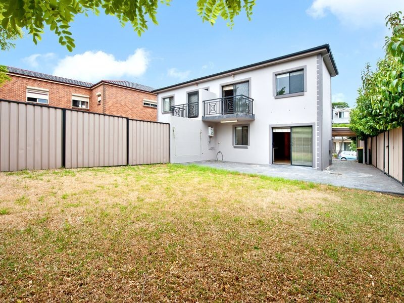 13 Mary Street, St Peters NSW 2044