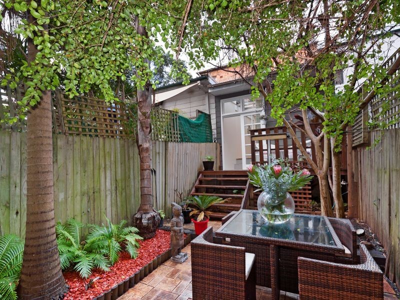32 Fotheringham Street, Enmore NSW 2042