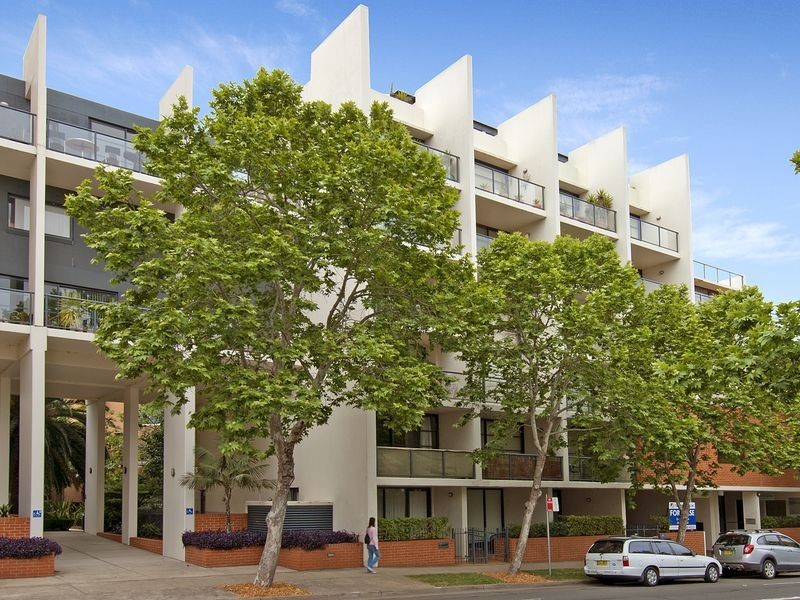 211W/138 Carillon Avenue, Newtown NSW 2042