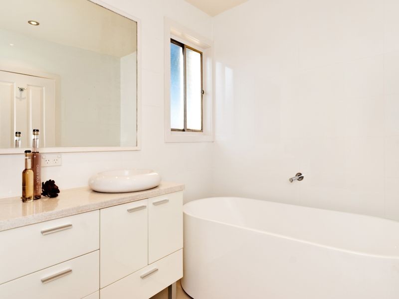 81 Unwins Bridge Road, Tempe NSW 2044