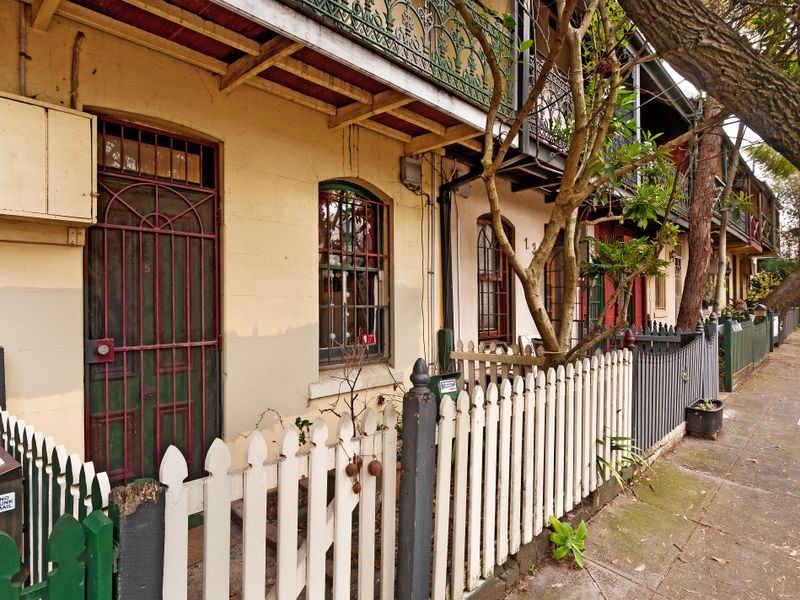 15 Ferndale Street, Newtown NSW 2042