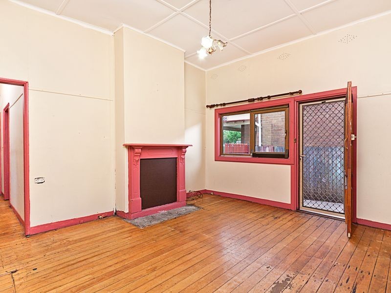 156 Unwins Bridge Road, Sydenham NSW 2044