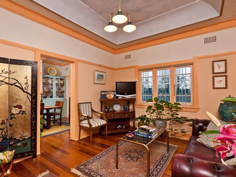 13 Queen Street, Marrickville NSW 2204