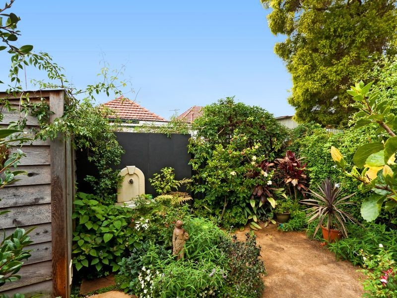 13 Queen Street, Marrickville NSW 2204