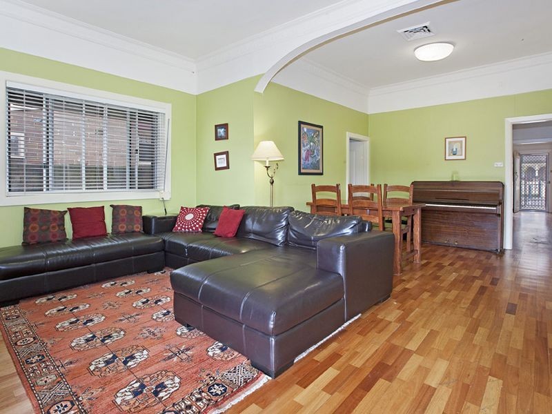 27 Foreman Street, Tempe NSW 2044