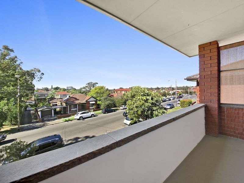 3/21 Chapel Street, Roselands NSW 2196