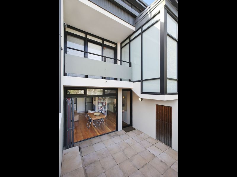 18/30-32 Bucknell Street, Newtown NSW 2042