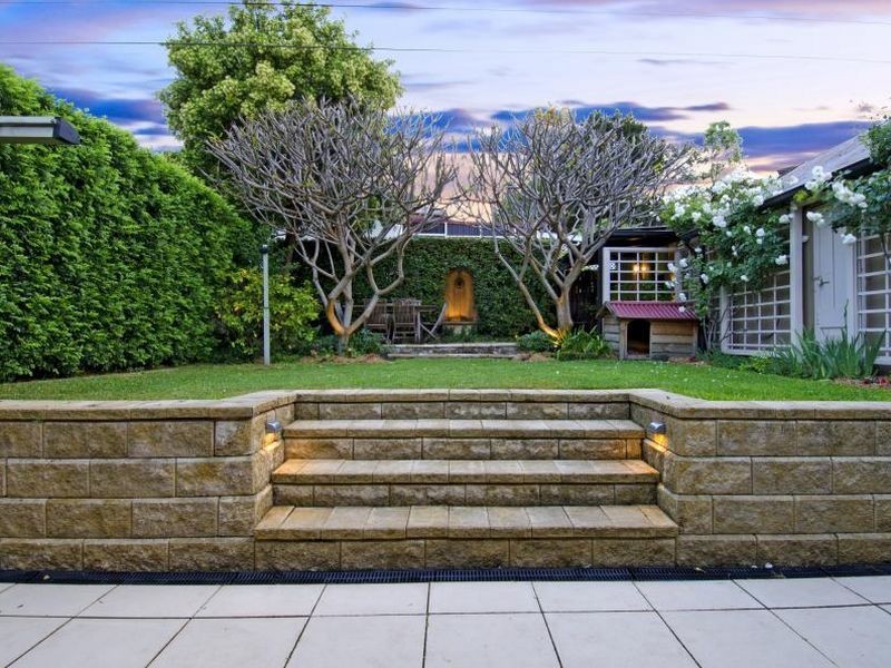 24 Leofrene Avenue, Marrickville NSW 2204