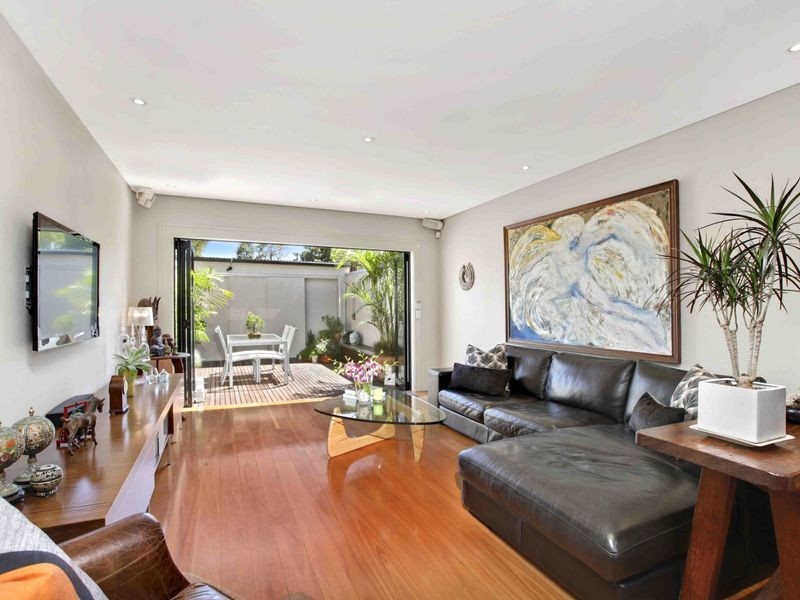 144 Salisbury Road, Camperdown NSW 2050