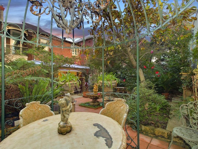 4 Holt Street, Stanmore NSW 2048