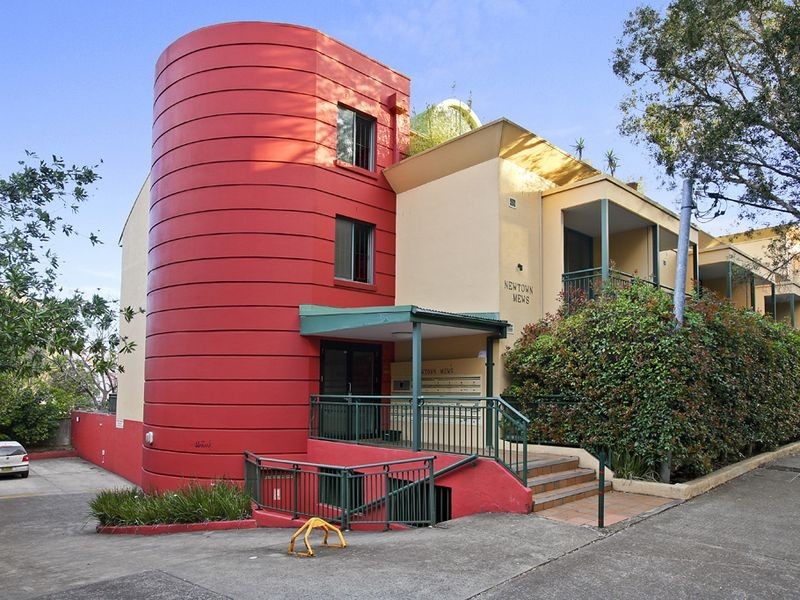 18/1 Linthorpe Street, Newtown NSW 2042