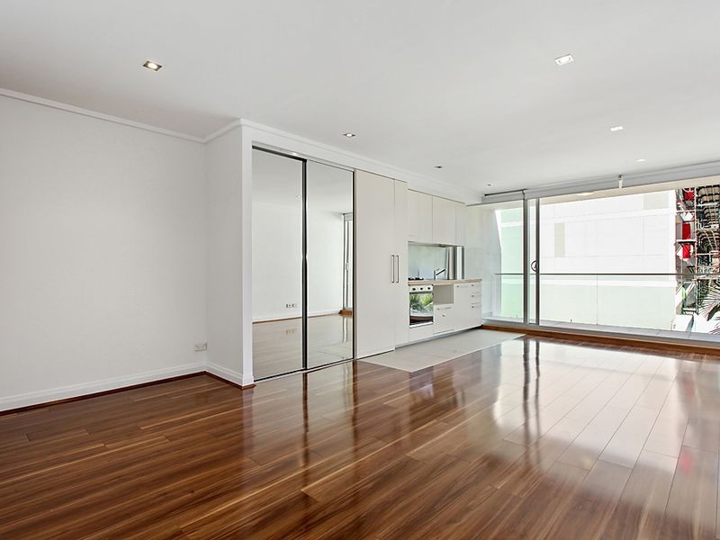 32/5-13 Larkin Street, Camperdown NSW 2050