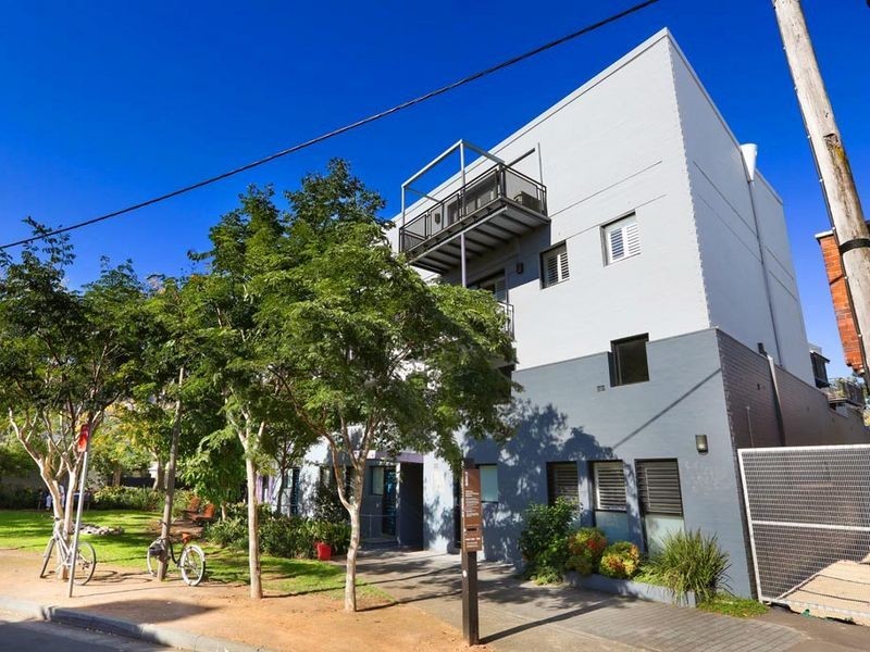 2/1B Whateley Street, Newtown NSW 2042