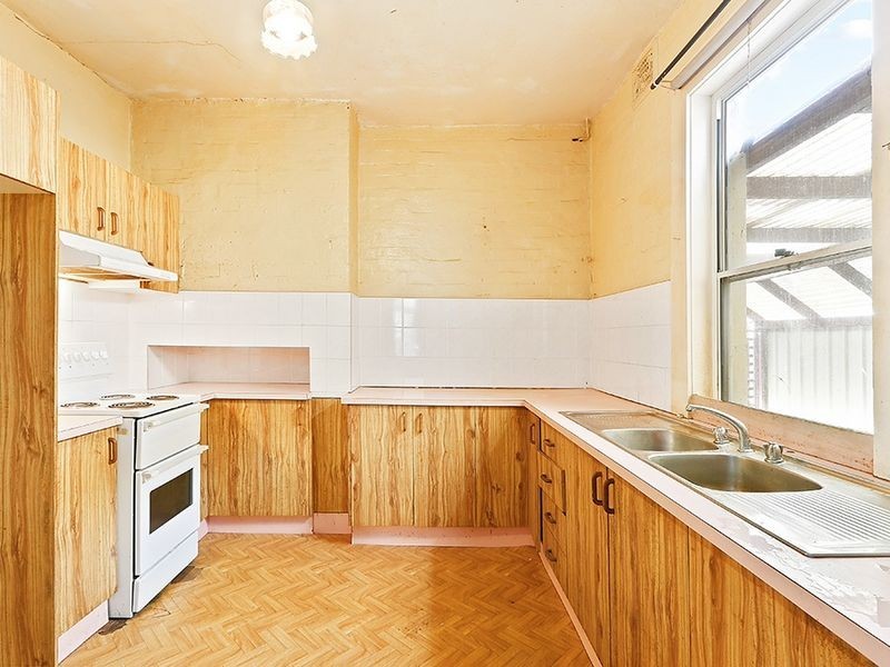 16 Metropolitan Road, Enmore NSW 2042