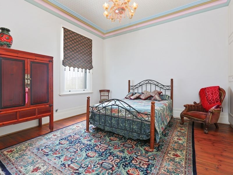 7 Metropolitan Road, Enmore NSW 2042