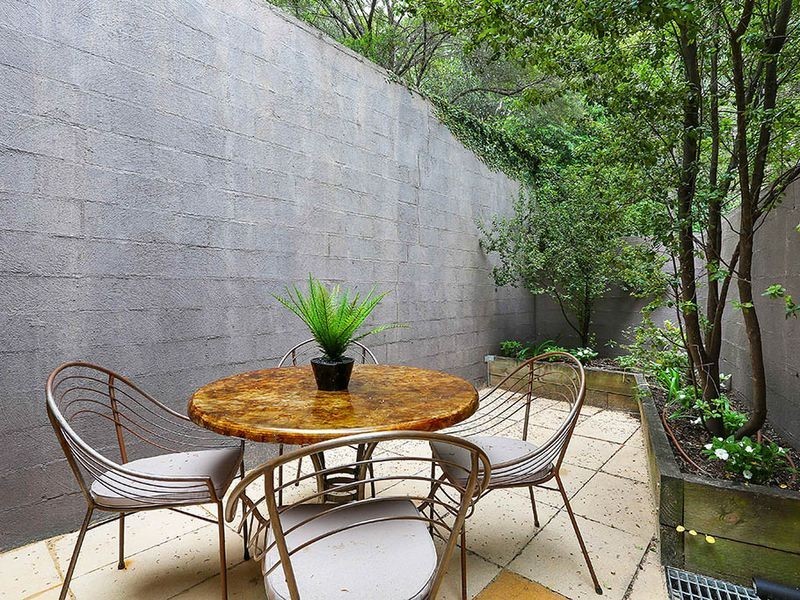 33 Railway Avenue, Stanmore NSW 2048