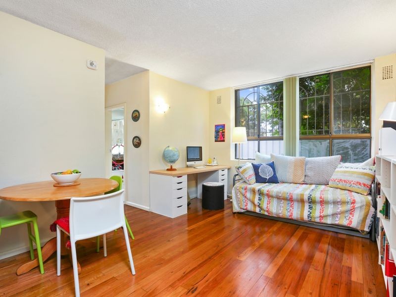 2/30 Derbyshire Road, Leichhardt NSW 2040