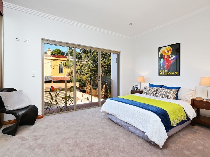 34A Station Street, Newtown NSW 2042