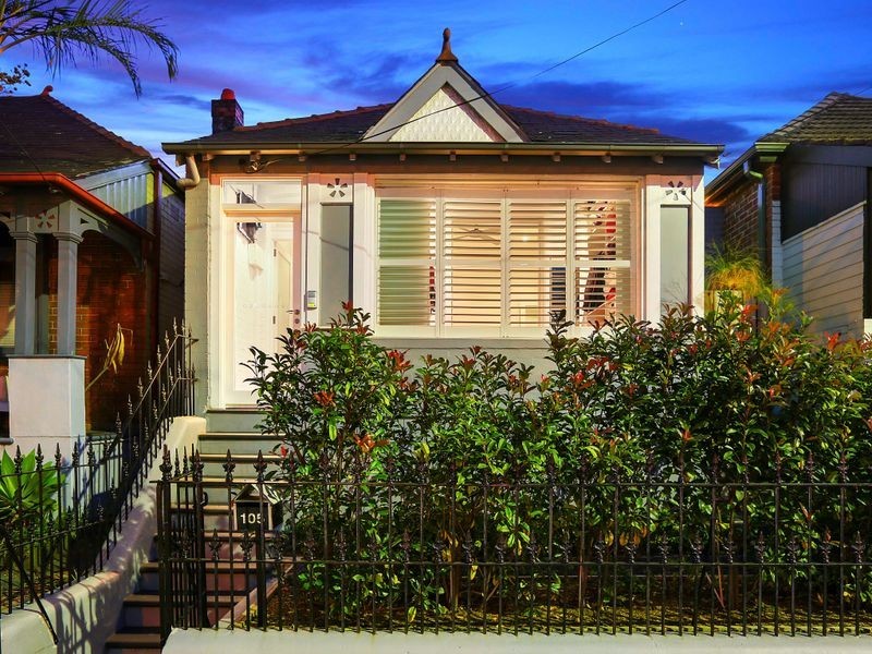 105 Edgeware Road, Enmore NSW 2042