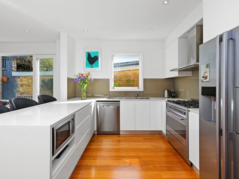 105 Edgeware Road, Enmore NSW 2042