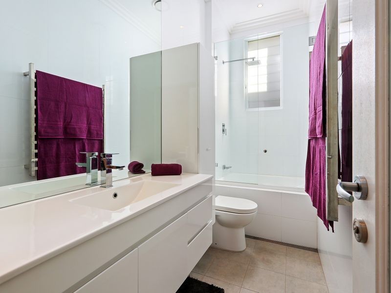 105 Edgeware Road, Enmore NSW 2042