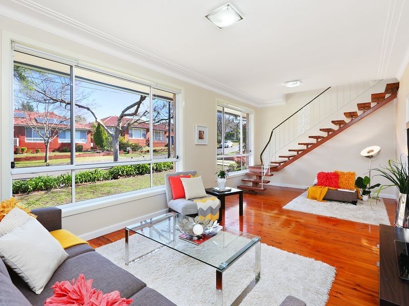 8 Wiggins Avenue, Beverly Hills NSW 2209