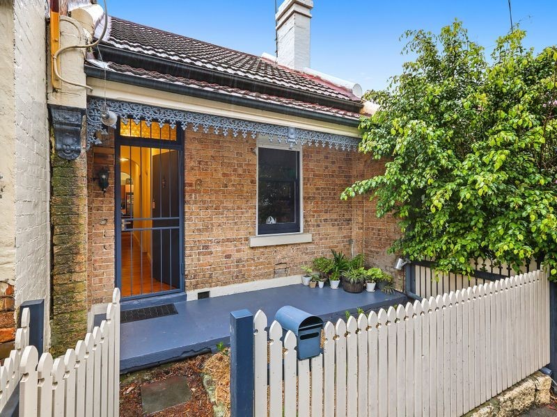 6 Angel Street, Newtown NSW 2042